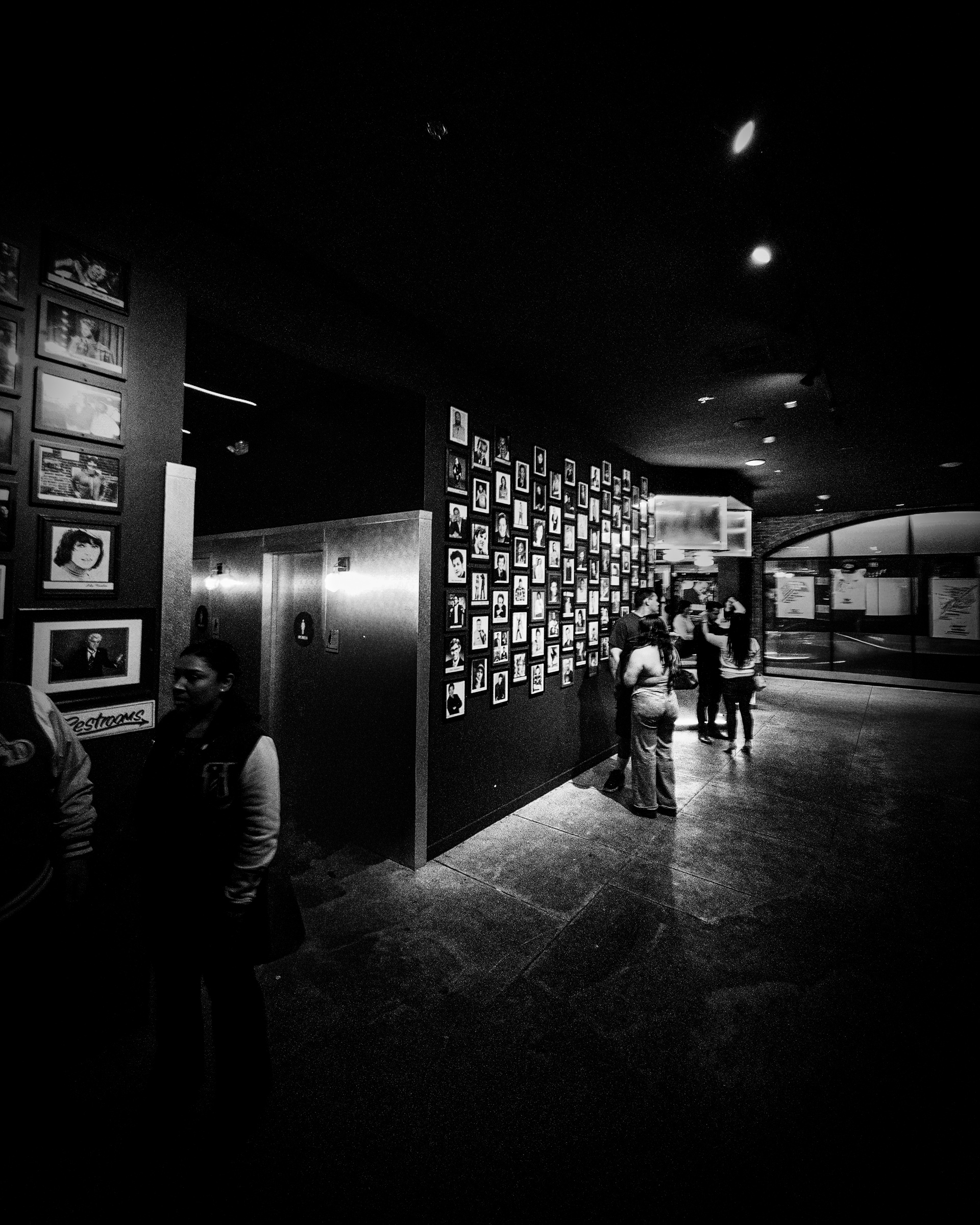 Pasadena Ice House lobby — Pasadena, California